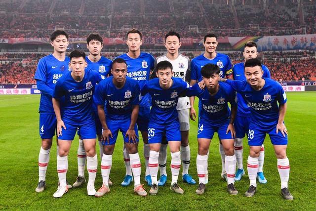 上场球员以 上场球员以