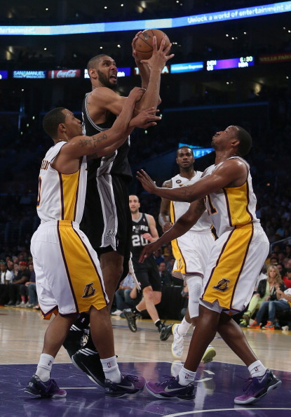 队长孙悦则 队长孙悦则